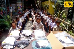 Bringing Smiles to 2200 JAAGO Children